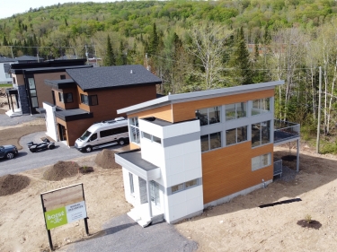 Le Bois Lac Beauport - Maisons neuves  Victoriaville en construction avec stationnement intrieur: 700 001 $ - 800 000 $